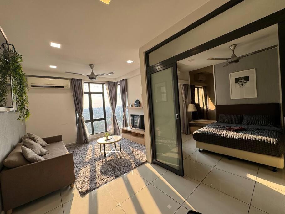 1 Tebrau Residences Tiny By H&s Comfy Apartment *