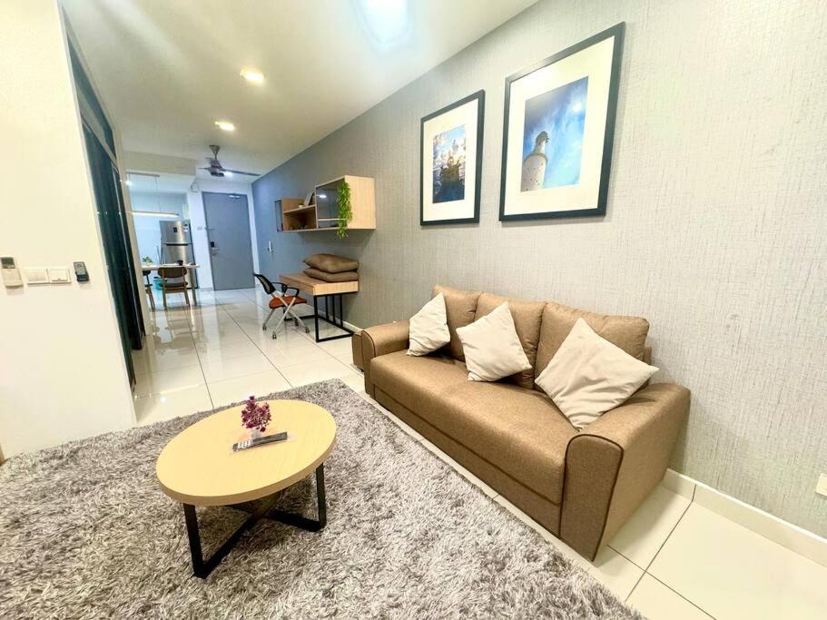 1 Tebrau Residences Tiny By H&s Comfy Apartment Johor Bahru