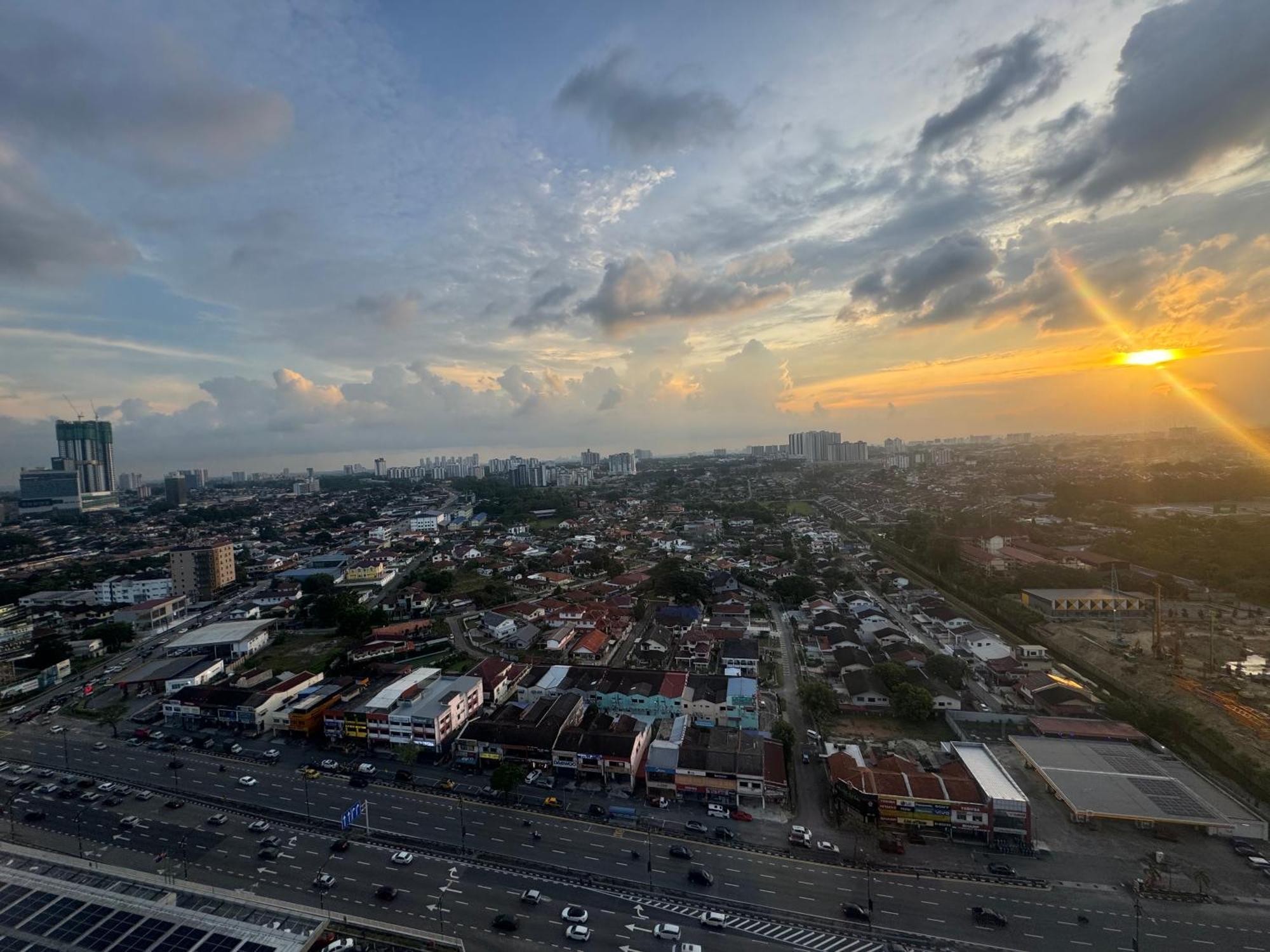 Apartment 1 Tebrau Residences Tiny By H&s Comfy *