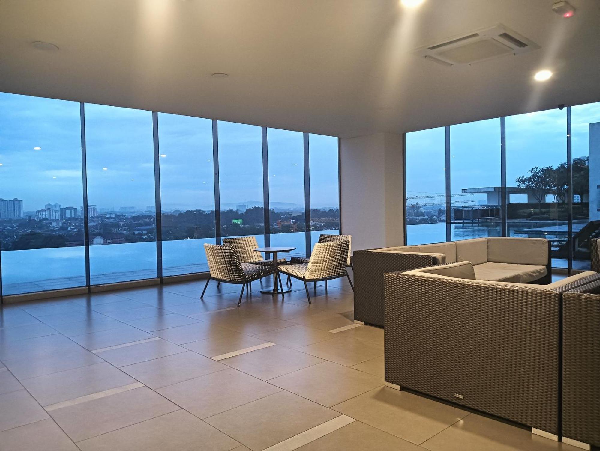Apartment 1 Tebrau Residences Tiny By H&s Comfy