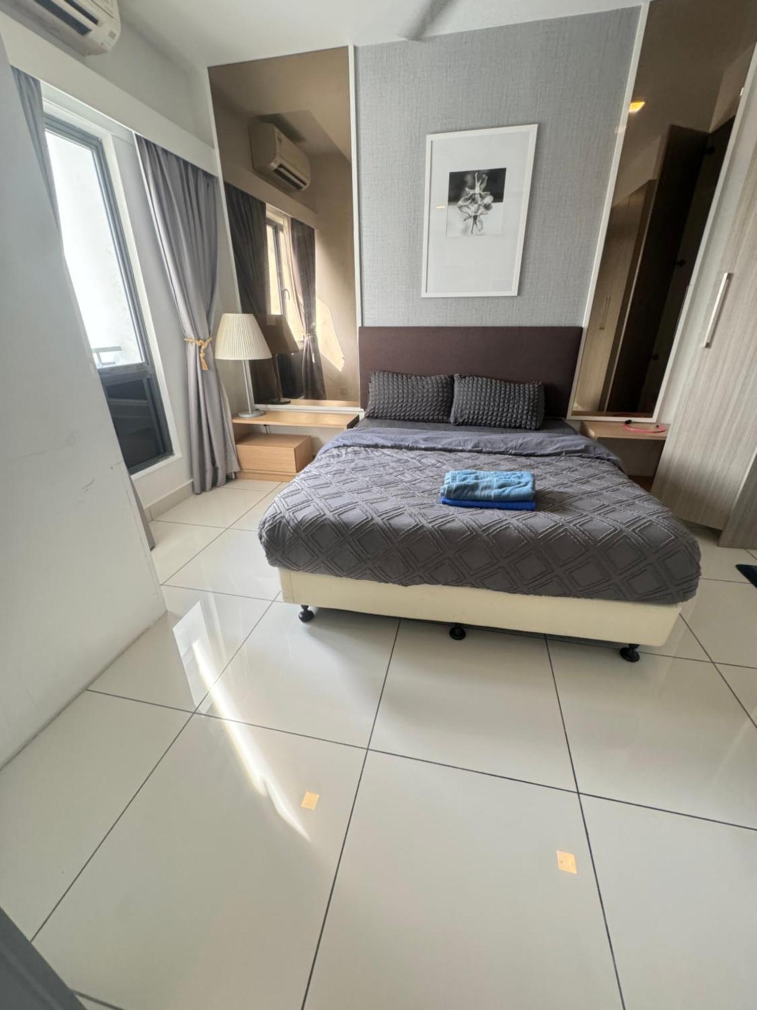 1 Tebrau Residences Tiny By H&s Comfy * Johor Bahru