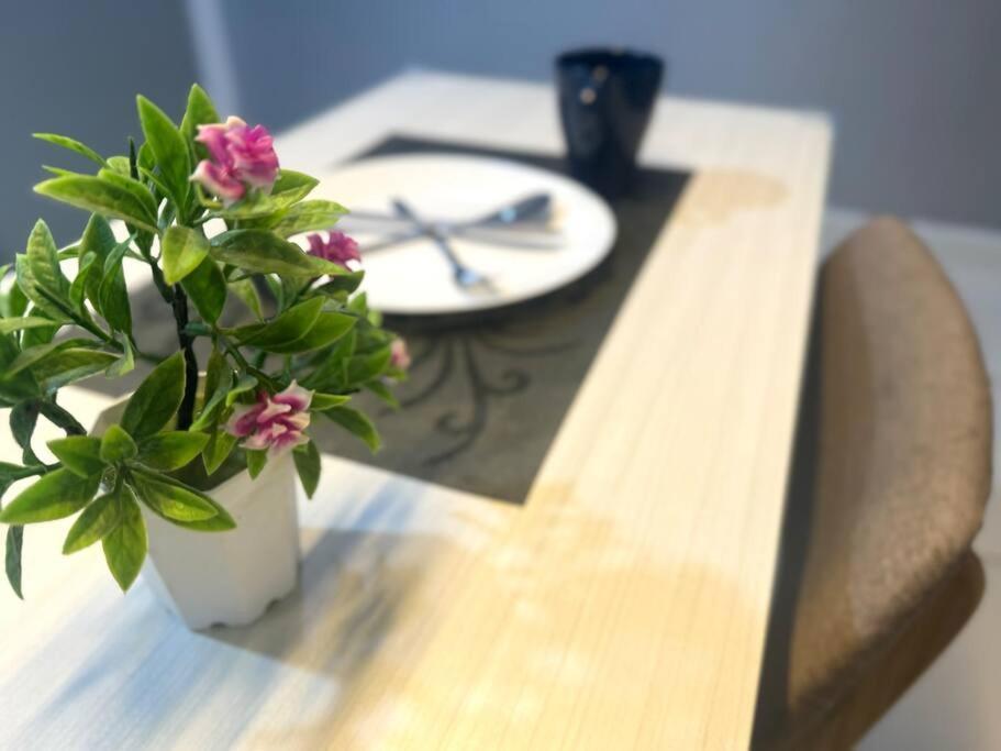 1 Tebrau Residences Tiny By H&s Comfy * Johor Bahru